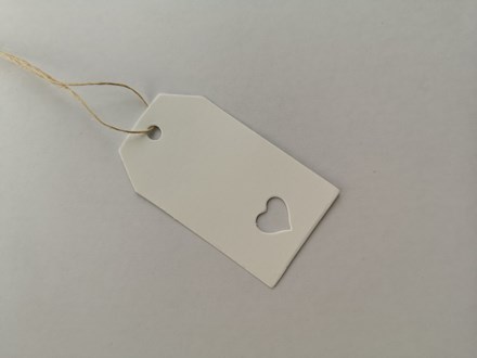White Heart Punched Tags 50pcs White-Heart-Punched-Tags-50pcs
