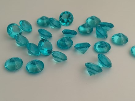 Diamond Scatters Aqua Blue 20mm DCA20