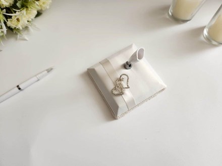 Ivory Heart Wedding Pen IHP01